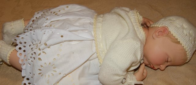 Hildegard Gunzel 2010 Resin Dolls - baby Miriam нежная булочка - сплюшечка