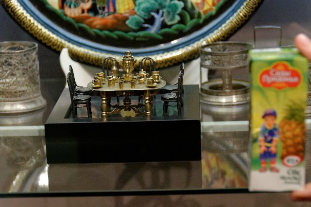 Историческая миниатюра — Редкие антикварные куклы и реплики: воск (фото 5)