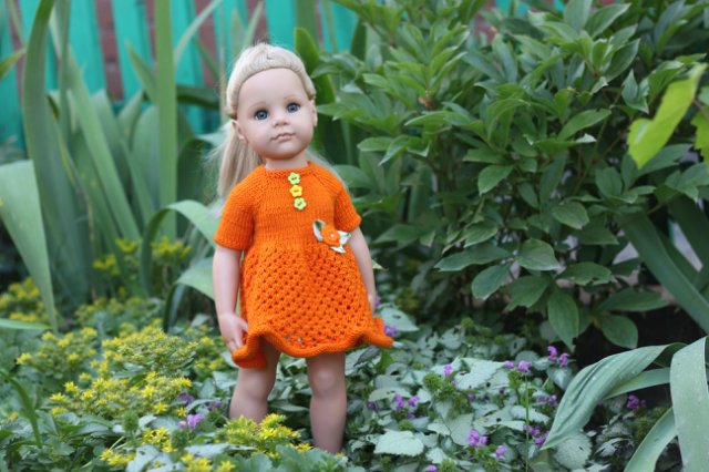 Вязаный подиум от Smorodinы для кукол Gotz