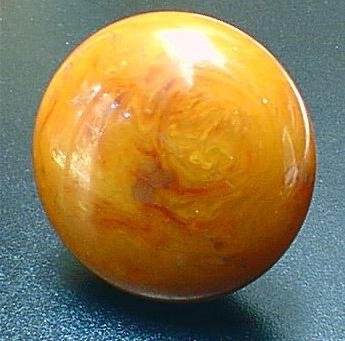 Славный пластик "бакелит"! У него отменный вид! Или возвращение бакелитового болванчика