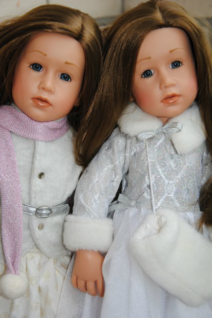 Gotz: Снегурочка 2007 vs Фигуристка 2008 | Бэйбики Gotz: Снегурочка 2007 vs Фигуристка 2008