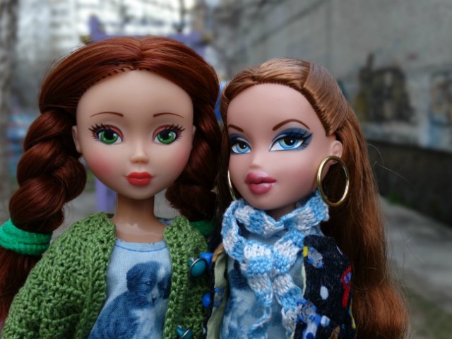 Новая куколка и её рыжие подружки