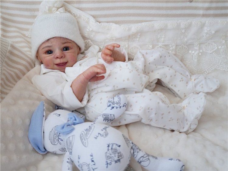 Еще одна улыбашка. Кукла реборн Наталии Коноваловой