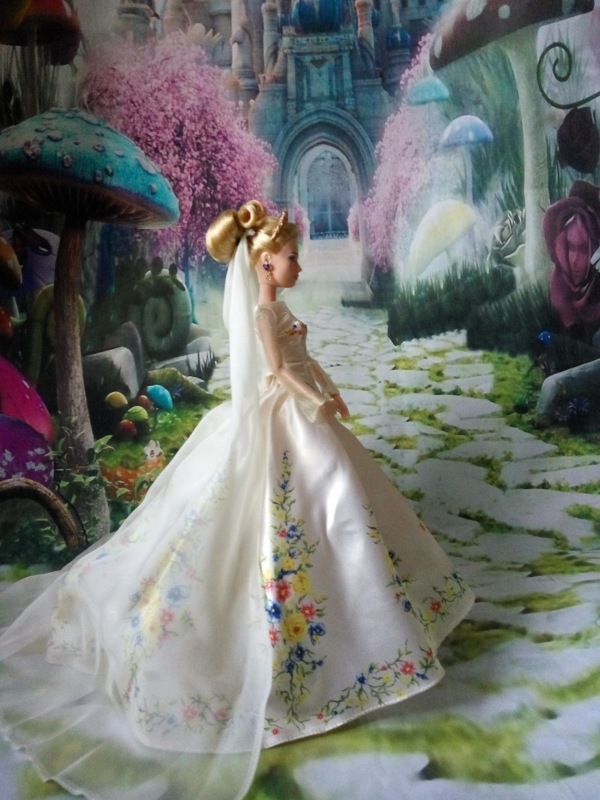 Моя колекция кукол ч1. Куклы Принцессы Диснея Алиса в зазеркалье и Золушка, Малефисента