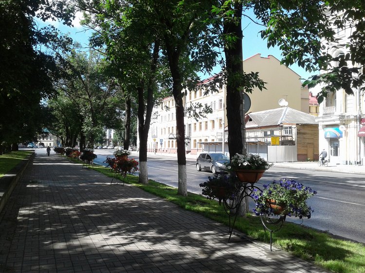 Псков: из лета в лето. Прогулки по городу и куклы