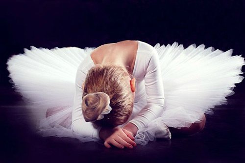 Голубая танцовщица или Магия балета. Фарфоровая коллекционная кукла от Донны Руберт