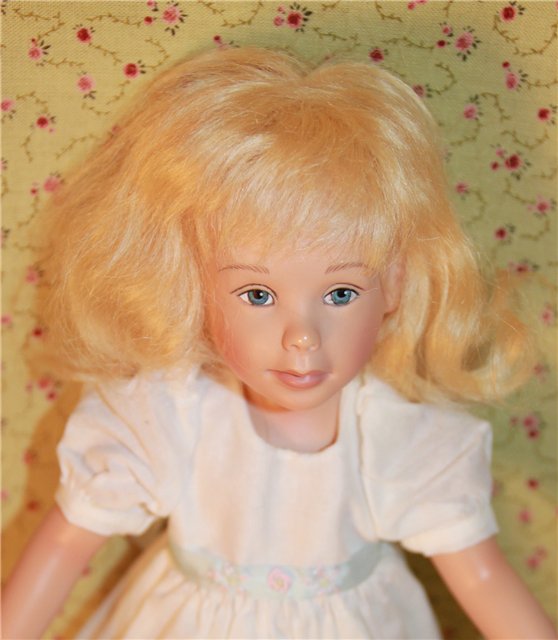 Holly от MaryAnne Oldenburg. Нашла статью о создателе кукол! В комментах (фото 5)