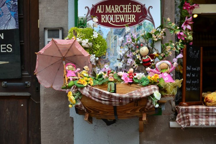 Очарование стринных французских городов