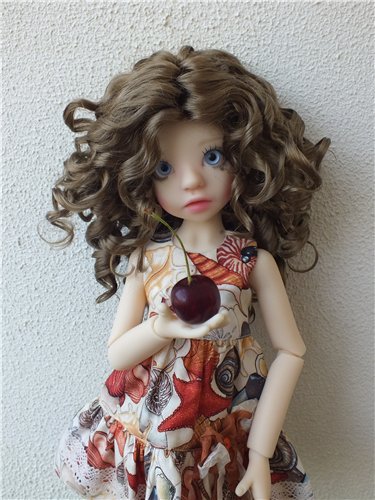 Преображение Иззи (Izzy) от Kaye Wiggs. Новый мейк и образ