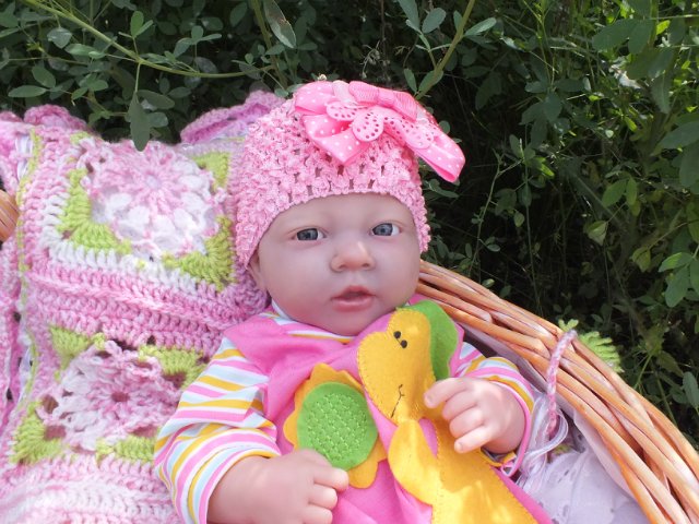 Розочка на прогулке — Куклы Berenguer (Беренджер): пупсы La Newborn (фото 5)