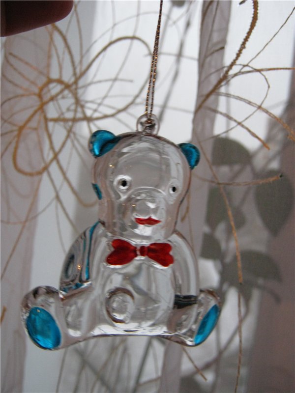 Фигурки изо "льда" (елочные игрушки 21 века)