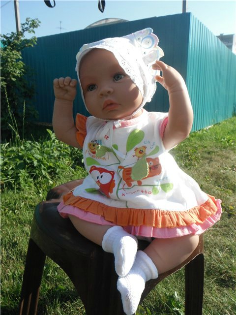 Куклы те, что радуют уже других