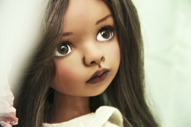 Моя долгожданная такая хрупкая и очень красивая Лена, от Ким Лашер