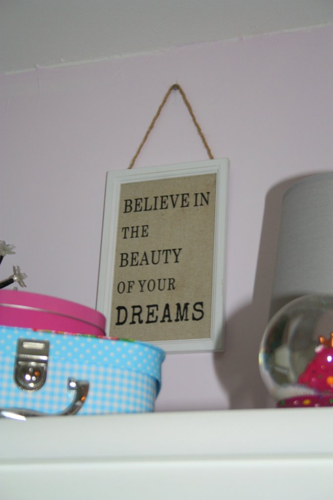 Где живут наши куклы. Кукольная комната