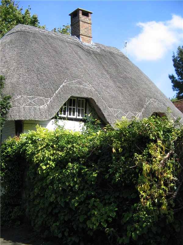 Английская деревушка Nether Wallop , там где снимали фильм о Мисс Марпл