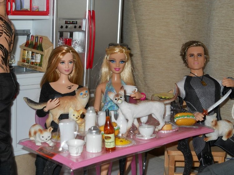 Как капитан Джек Воробей и девочка Момоко Деду Морозу помогали (фото 7)