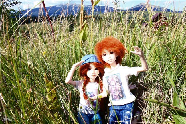 Кинко и Ринри: привет из Буковели! Nano Haruka & Pure Neemo Azone XS white, OOAK by Tocho, outfit by Yumiko Mikoto