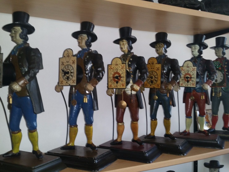 Старинные часы еще идут. Коллекция старинных часов - часть вторая