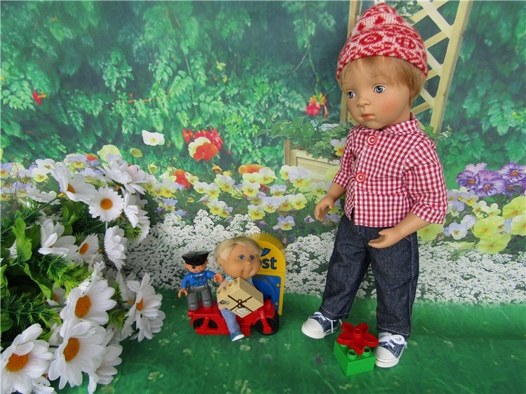 Все из нашего района уважают почтальона. Люк Sylvia Natterer и его набор Лего Дупло 5638 "Почтальон"