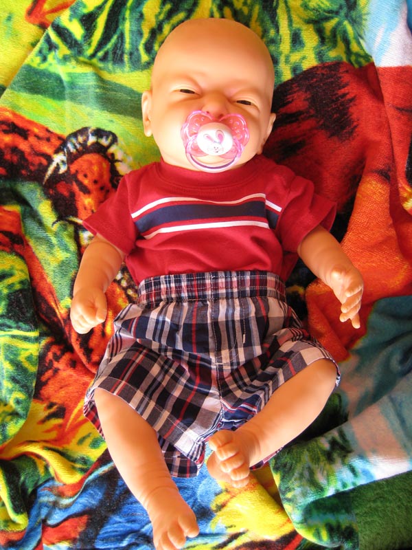 Примерка — Характерные испанские куклы: пупсы с мимикой (фото 3)