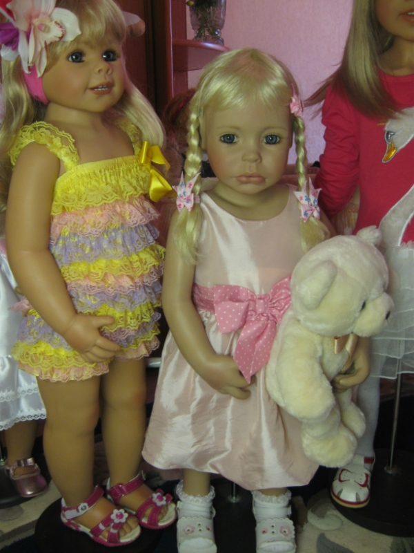 Мои старшенькие в няньках