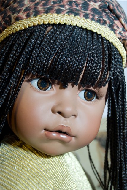 Добавляю Солнца и немного золотого перла. Фарфоровая кукла от Diana Effner (фото 8)