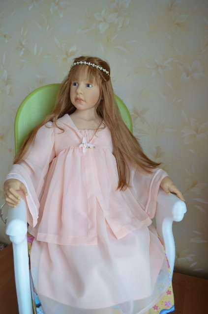 И снова Гвен... кукла Элизы Глазгольд