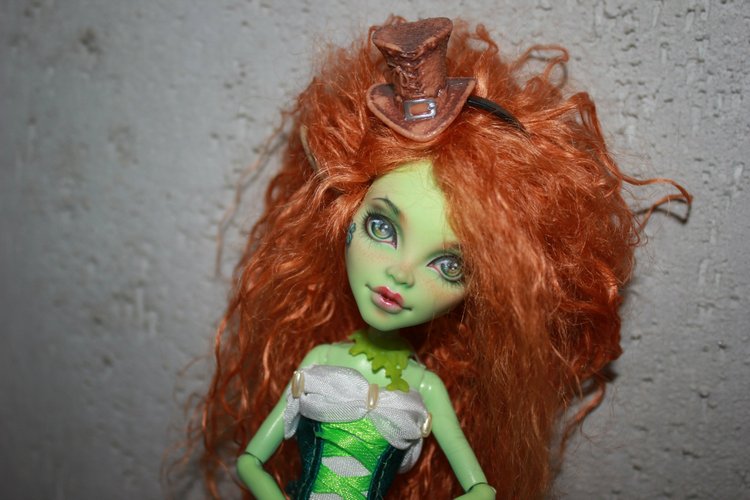 Новые перерисовки Monster High