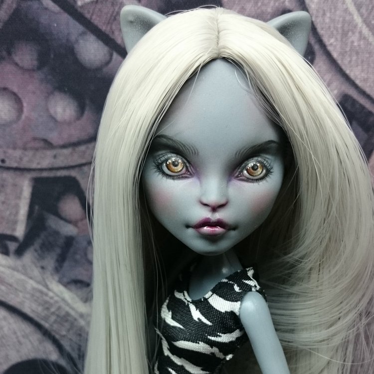 Преображение куколок,или на что способен карандаш (фото 4)