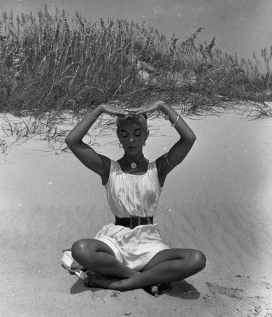 Одинокая кукла. Детский писатель Dare Wright (фото 6)