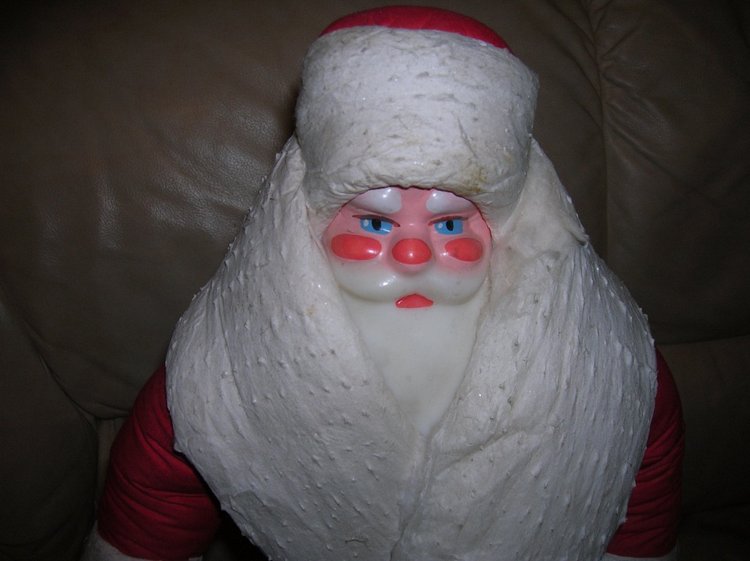 Дед Мороз или Санта Клаус своими руками. Мастер-класс с фото