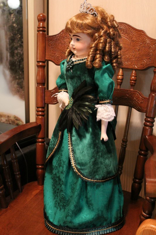 Дебютантка. Прекрасная незнакомка (фото 3)