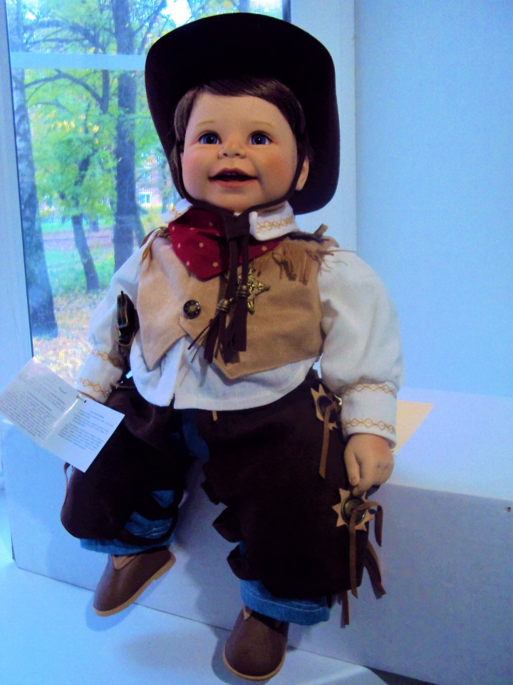 Осенняя фотосессия — Куклы Adora (Адора): коллекционные виниловые