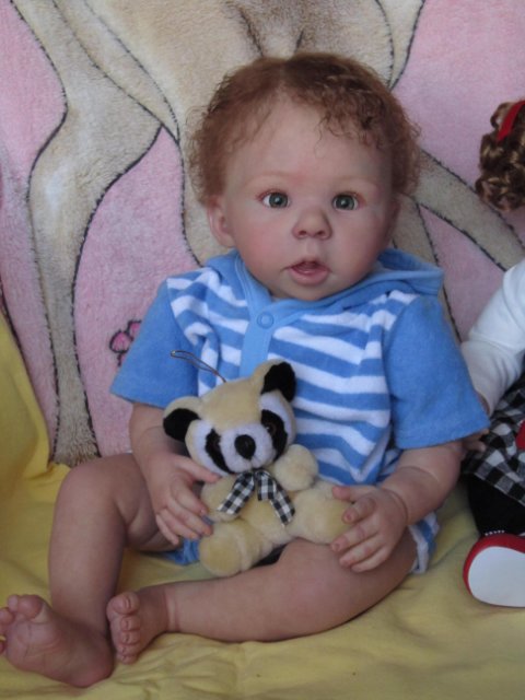 У нас появились новенькие