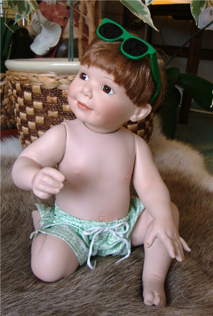 Два очаровательных фарфоровых малыша от Titus Tomescu, Ashton Drake (фото 7)