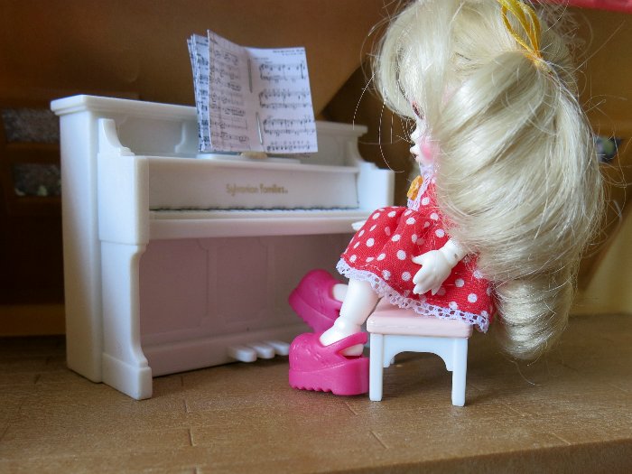 Малыши из школы Peakswoods