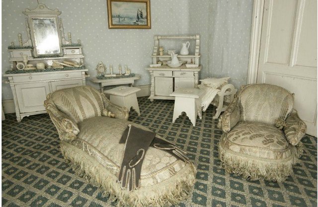 Старинный домик для дочки - самое начало XX века