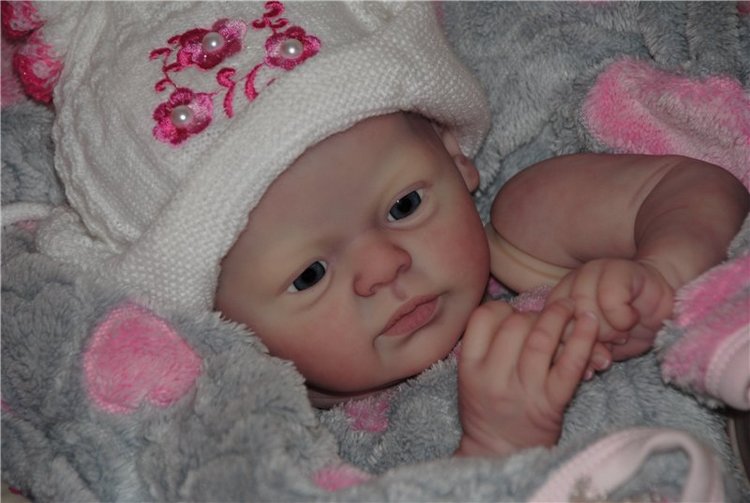 Белокурый котенок реборн Владочка