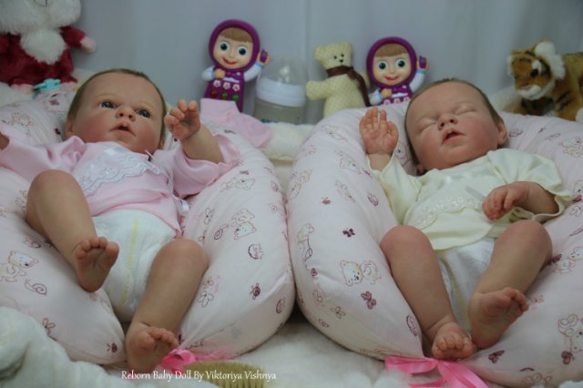 Близняшечки Ноа... Куколки реборн Виктории Вишни