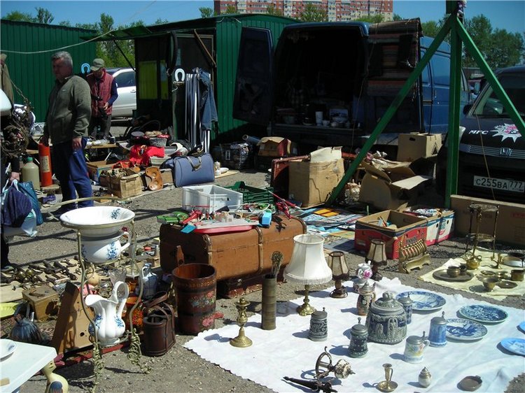 Барахолка - с нами рядом. Мы ее окинем взглядом | Бэйбики Барахолка - с нами рядом. Мы ее окинем взглядом