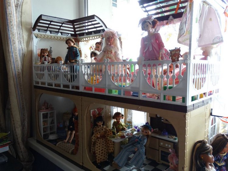 Где всё это умещается? Или моё кукольное царство