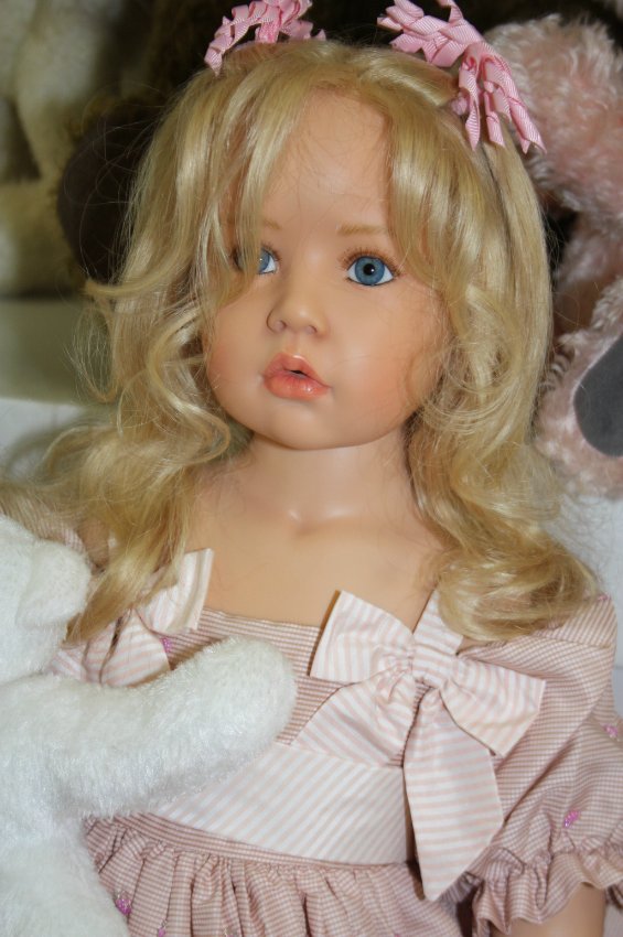 Мое посещение магазина Гюнзел. Выбор кукол из коллекции 2016 года. Заключительная часть - Бела