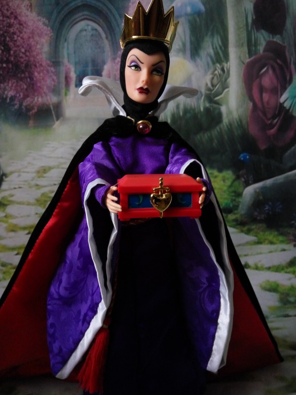 Моя колекция кукол ч1. Куклы Принцессы Диснея Алиса в зазеркалье и Золушка, Малефисента