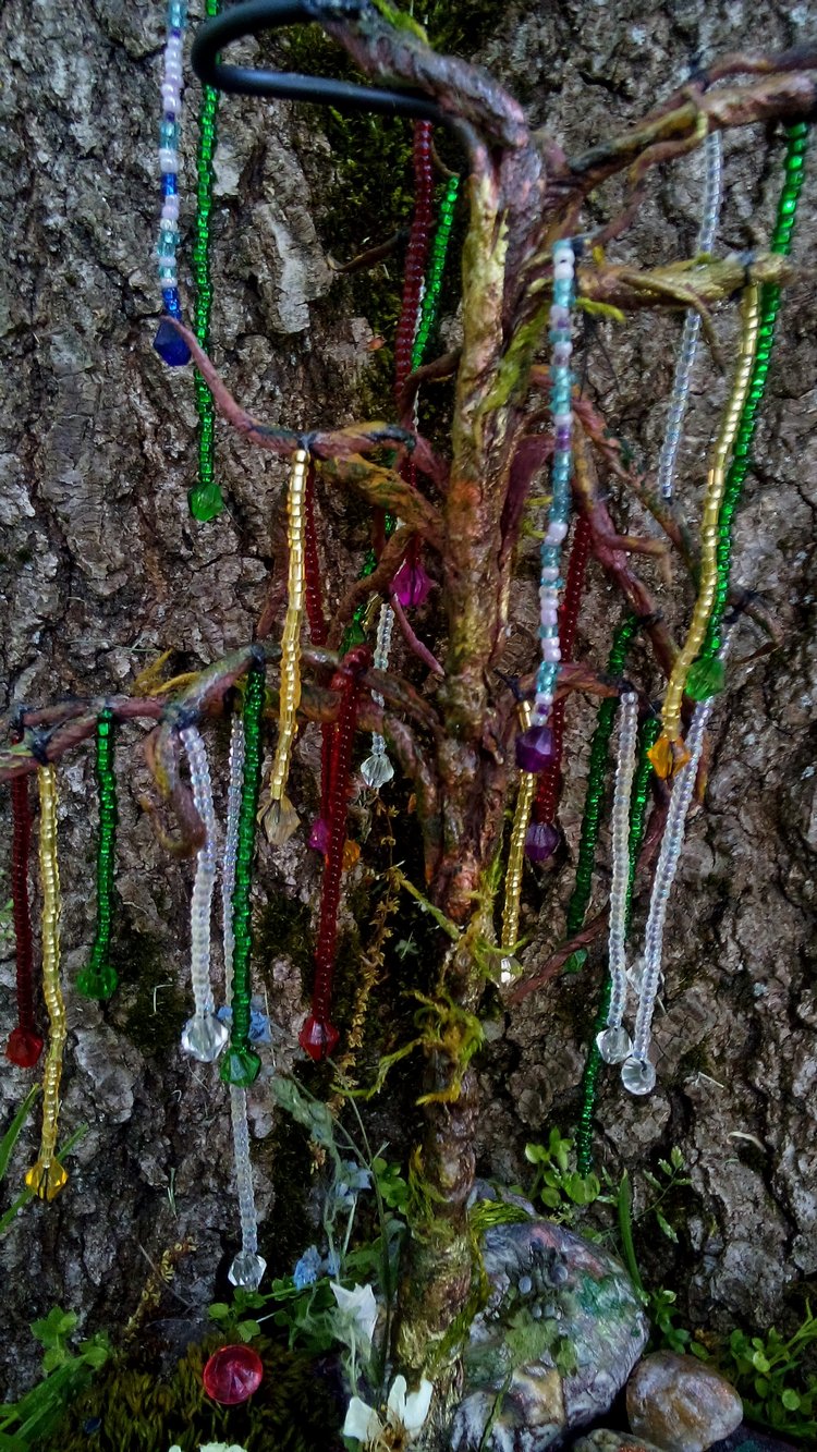 Подставка-дерево для кукол из папье-маше. Мастер-класс