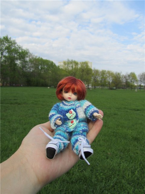 Весенний день... или как девочки ходили на пикник.№1