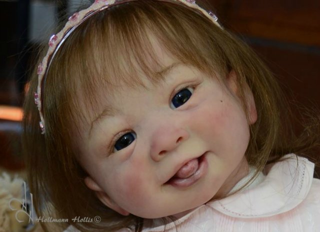 Прототип солнечная детка "Jenny" скульптор Alicia Toner (фото 7)