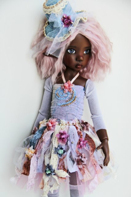 В роли моделей Ларисса дарк и Лайла тан (фото 6)