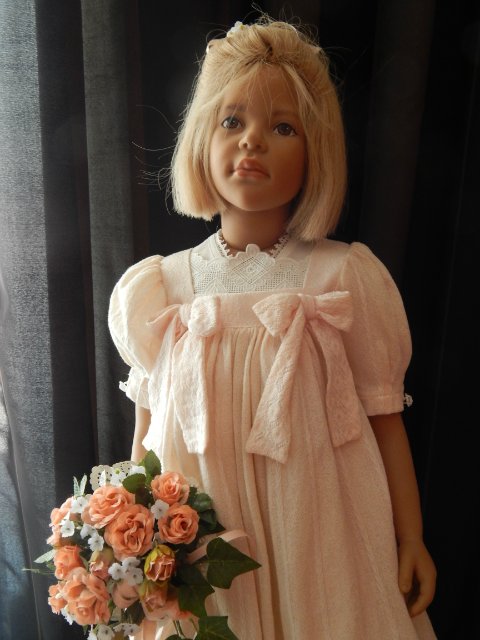 Яркая блондинка от Ilse Wippler для Sigikid (фото 5)