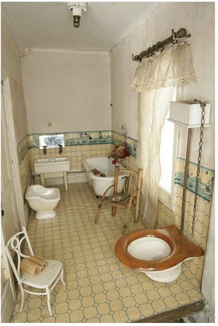 Старинный домик для дочки - самое начало XX века