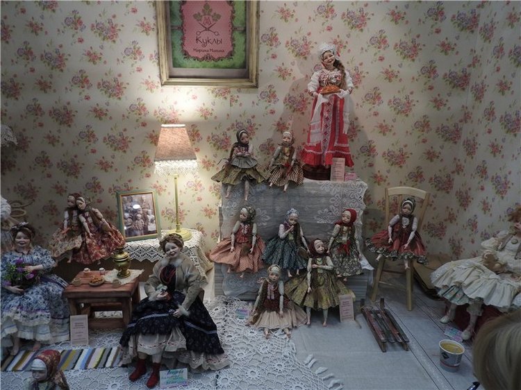 Экскурсия в страну чудес… Авторская кукла. Москва, Тишинка 2016